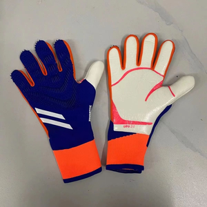 <span class=keywords><strong>Gants</strong></span> <span class=keywords><strong>de</strong></span> gardien <span class=keywords><strong>de</strong></span> but en cuir pour femmes, design Falcon, professionnels, antidérapants, respirants, à doigts entiers, personnalisables, pour utilisation en salle <span class=keywords><strong>de</strong></span> sport - Product Image 2