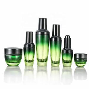 Yüksek kalite 30ml 50ml 100ml cam losyon şişe sprey basınç pompası cilt bakımı şişesi degrade yeşil cam 15g 30g kozmetik kavanoz - Product Image 4