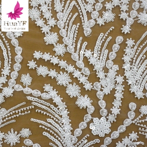 ผ้าลูกไม้ตาข่ายผ้าทูลประดับด้วยไข่มุกและเลื่อมลายดอกไม้ทำด้วยมือหรูหรา HY1609 - Product Image 3