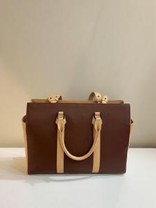 Sac pour femme 2024 nouveau sac fourre-tout transportant grande capacité texture mode étrangère unique épaule couleur unie femme sac marée - Product Image 3