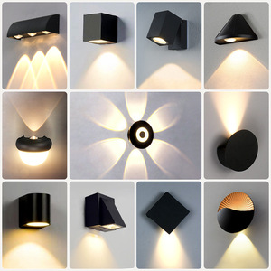 Outdoor Waterproof 12W LED <strong>Wall</strong> <strong>Lamp</strong> Aluminum Base for <strong>Amazon</strong> Hot Model for Courtyard Balcony Exterior Door Head Lighting - Product Image 2