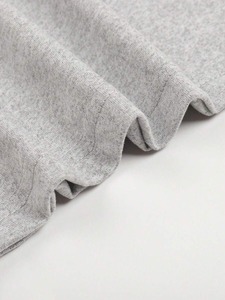 Camiseta informal de manga corta con cuello redondo y estampado de letras y baloncesto para hombre, la fábrica de ropa puede personalizarla.F10 - Product Image 4