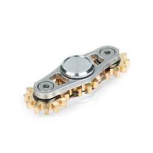 Spinner de Acero Inoxidable Seiko, Duradero, de Alto Rendimiento, con Cadena Metálica y Engranajes Dentados - Product Image 6