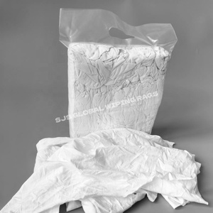 Trapos de algodón blancos para limpieza industrial: trapos de camiseta cortados blancos para limpiar máquinas - Product Image 1