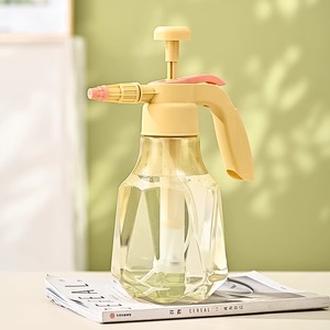 Garden Pump Sprayer 1.5L High Pressure Manual For Flowers And Potted Plants - Product Image 2