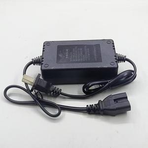 Pulverizador de Mochila Eléctrico con Cargador, Motor de Acero y Accesorios para Bidón de Pesticida para Uso Agrícola - Product Image 1