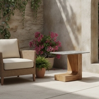 Table d'appoint moderne de luxe en forme de C avec plateau en pierre frittée et base en bois naturel, table basse pour salon ou côté canapé