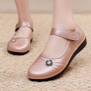 2025 autunno/inverno <span class=keywords><strong>scarpe</strong></span> basse da <span class=keywords><strong>donna</strong></span> in tinta unita <span class=keywords><strong>con</strong></span> punta tonda alla moda in <span class=keywords><strong>Velcro</strong></span> <span class=keywords><strong>con</strong></span> bocca poco profonda - Product Image 4