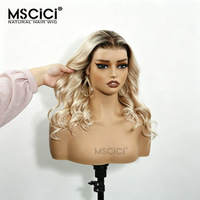 Peluca frontal de encaje transparente HD 13x4, cabello chino virgen, onda natural, rubio caramelo con efecto de fusión en la raíz, proveedor de fábrica