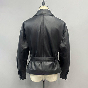 Veste en cuir à double rabat robuste pour femme, automne-hiver, coupe ample, avec fermeture à boutons, Jancoco, avec OEM - Product Image 3