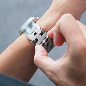 Bracelets <span class=keywords><strong>Milanese</strong></span> Loop pour <span class=keywords><strong>Apple</strong></span> <span class=keywords><strong>Watch</strong></span> Series 11 10 9 5 4 SE 8 <span class=keywords><strong>7</strong></span> 6 46mm-42mm-41mm-<span class=keywords><strong>45mm</strong></span>-44mm 40mm Ultra 2 49mm Accessoires - Product Image 3