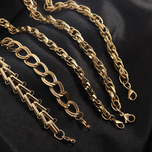 Unisex Stainless Steel Cuban Chain Bracelet Gold Tone Chunky Link Hip Hop Style Jewelry Accessory - Product Image 2