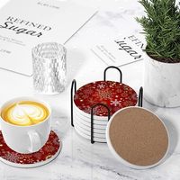 Ensemble de dessous-de-verre absorbants en céramique et liège rouge de Noël avec des flocons de neige de Noël, tapis ronds, superbes cadeaux réconfortants, cadeaux décoratifs