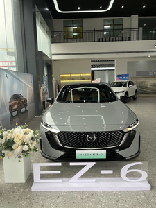 Nuevo Auto Changan Mazda EZ6, Económico, 5 Puertas, 5 Asientos, Hatchback Sedán, Eléctrico Puro, Alta Potencia - Product Image 3