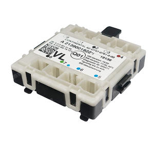 Módulo de control de puerta Continental A2139001922 para Mercedes Benz Clase E W213 usado - Product Image 1