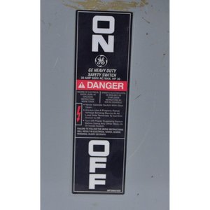 Interrupteur de sécurité robuste Ge, 3 pôles, 30 ampères, 600 volts AC, norme Nema 1 - Product Image 2