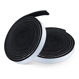 Bande d'étanchéité adhésive en feutre noir ignifuge haute température pour barbecue, four et <span class=keywords><strong>poêle</strong></span> - Product Image 1