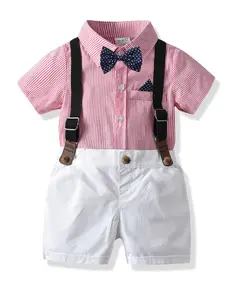 Оптовая продажа, сделанный в Китае, красная полосатая рубашка с бантом и брюки на поясе, милый детский костюм в британском стиле для мальчиков