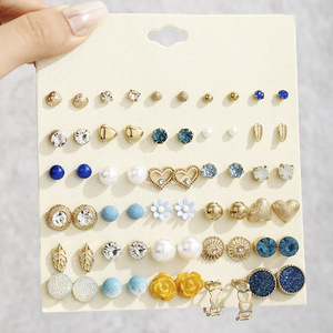 Cross-border Explosive Fashion European and American Style <b>Light</b> Luxury Retro Earrings Set Ladies Temperament <b>Light</b> Luxury - Product Image 1