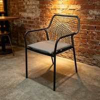 Ensemble table et chaises d'extérieur moderne avec coussin imperméable en rotin PE résistant aux UV pour terrasse, cour, balcon