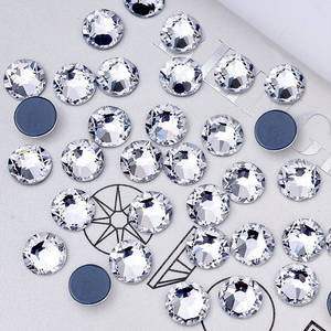 Оптовые стразы OLeeya: 16 видов крепления, стеклянные стразы 2088, термоклеевые стразы для декорирования одежды и создания мотивов - Product Image 2