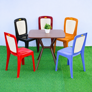 Chaise de loisirs en plastique PP rembourrée de mousse, moderne, empilable, résistante aux intempéries, confortable, facile à nettoyer, avec dossier à lattes, pour salon - Product Image 5