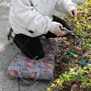 Thickened <b>Garden</b> <b>Kneeling</b> <b>Mat</b> 56x34cm Floral Oxford Cloth Outdoor Courtyard Camping Seat Cushion - Product Image 2