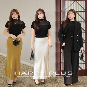 T-shirt en maille à empiècements pour femme Runqi, noir, manches courtes, grande taille, haut de ville, couleur unie, design à empiècements N9157 - Product Image 2