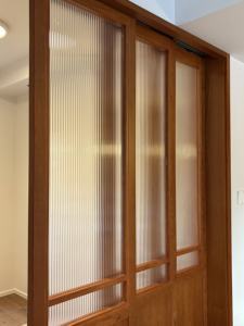 Portes en <span class=keywords><strong>bois</strong></span> de cerisier de style japonais Wabi-Sabi : intérieur, coulissantes, en verre, chambre à coucher. - Product Image 3