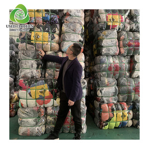 Vestes coupe-vent unisexes pour homme et femme balles de vêtements d'occasion balles de vêtements veste balles de vêtements d'occasion du Royaume-Uni 45kg 50kg - Product Image 1