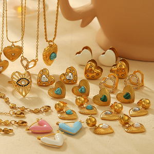 Conjunto de Joyería de Acero Inoxidable con Forma de Corazón para Mujer, Regalo Elegante y Moderno, Conjunto de Collar y Aretes - Product Image 2