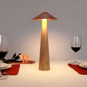 Lampe de table à LED moderne pour hôtels, bars et cafés, lumière de bureau décorative simple pour la lecture - Product Image 4