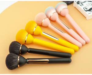 Petit pinceau à poudre blush en forme d'ampoule, pinceau à maquillage pour ongles, poils en fibres artificielles de lotus avec manche en plastique, MOQ 10 pièces - Product Image 6