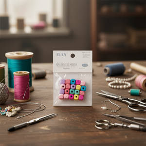 Perline in Legno Ilan Quadrate 10x10mm Multicolore per Creazione di Gioielli Artigianali - Product Image 2