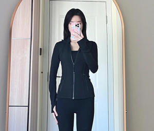 Plus Size Xl Goudkleurige Dunne Hardloopjas Met Rits En Lange Mouwen Sporttopje Nauwsluitende Yoga Workout Lichtgewicht Fitnessjas