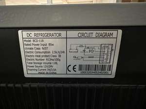 Réfrigérateur à double porte 12V/24V avec congélateur en haut et réfrigérateur en bas - Product Image 6