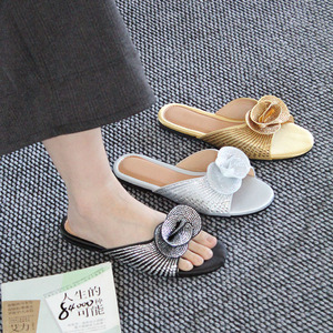 Sandales et pantoufles pour femmes de haute qualité, style vintage rétro décontracté, légères et durables, avec paillettes, nouvelle collection été - Product Image 1