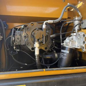Excavadora Usada SANY SY215 Tipo Oruga de 22 Toneladas, Equipo de Construcción de Marca China SANY en Venta - Product Image 5