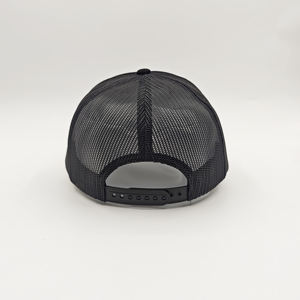Gorras de Espuma Trucker con Logotipo Impreso de Alta Calidad, Gorra de 5 Paneles con Malla, Diseño Liso, Moderno, para Verano y Actividades al Aire Libre - Product Image 6
