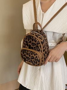 定制高品质可爱迷你时尚野营背包pu皮革学生硬壳学校女童斜挎包 - Product Image 5