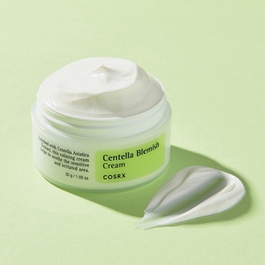Crema viso da 30ml per la pelle incline all'acne COSRX Centella Blemish Cream 30ml - Product Image 1
