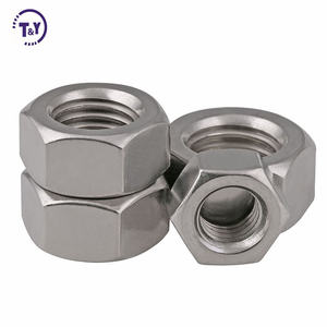 M6 M8 M10 M12 M16 ASTM Din 555 DIN934 DIN439 DIN936 UNI5587 Écrous hexagonaux en acier inoxydable à filetage fin - Product Image 1