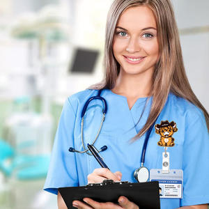 Design personalizado Mix Animal Retrátil ID Badge Reel Bonito Estilo Adorável Vaca Cavalo Enfermeira Acrílico Charme Badge Holder - Product Image 5