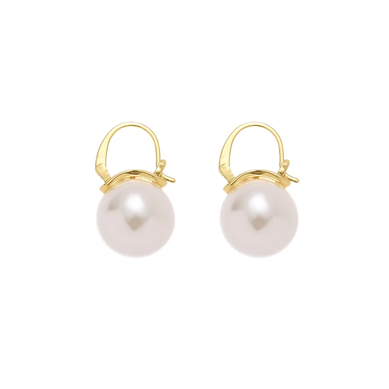 Hot Selling Vintage Pearl Korean Hoop Earrings Simple Style Women 18K Gold Plated Jewelry Drop Earrings