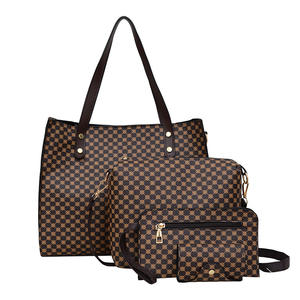 Vente en gros de sac en cuir pour femme Ensemble de quatre pièces tendance Sac à bandoulière imprimé Sac à main de grande capacité Sac de loisirs simple de luxe pour femmes - Product Image 1