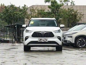 26 Toyota Highlander <span class=keywords><strong>Hybride</strong></span> Neuves et d'Occasion Disponibles à des <span class=keywords><strong>Prix</strong></span> Abordables en Chine 5-7 Places Voiture Familiale Confortable - Product Image 2