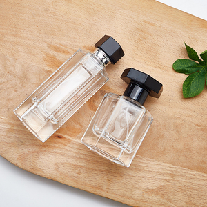 Altıgen Şeffaf Cam Parfüm Şişesi 50ml 100ml Siyah Kapaklı İnce Sis Spreyi Doldurulabilir Seyahat Boyu Kozmetik Kabı - Product Image 4