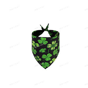 Hochwertiger St. Patrick's Day Haustier Schal Hund Bandana Baumwolle gedruckt Hund Banda nna Irish Green Plaid Clover Triangle Schal - Product Image 4