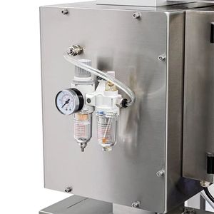 De Vallende Machine Van De Metaalseparator Wordt Gebruikt Om Metaalonzuiverheden In Gebroken Materialen En Productieafval Te Ontdekken - Product Image 6