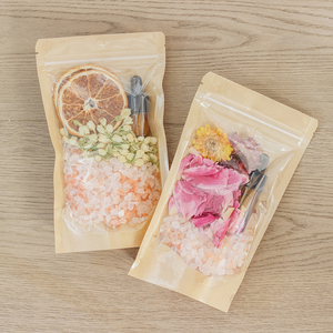 Sels <span class=keywords><strong>de</strong></span> bain naturels <span class=keywords><strong>de</strong></span> <span class=keywords><strong>l</strong></span>'<span class=keywords><strong>Himalaya</strong></span> à <span class=keywords><strong>l</strong></span>'huile <span class=keywords><strong>de</strong></span> <span class=keywords><strong>rose</strong></span> pour <span class=keywords><strong>l</strong></span>'aromathérapie, hydratants, soulageant <span class=keywords><strong>les</strong></span> douleurs musculaires, <span class=keywords><strong>bienfaits</strong></span> nettoyants, pot en plastique pour la relaxation corporelle - Product Image 4